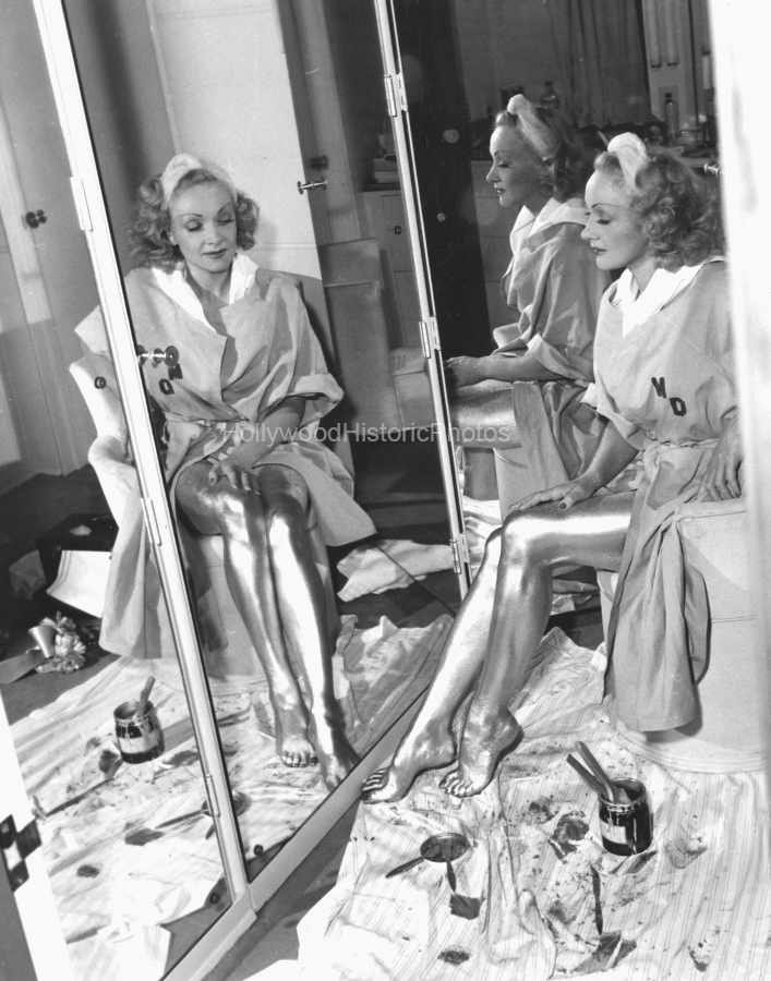 1944 Kismet gold lead poisoning.jpg